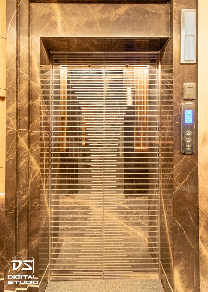 Exterior of a lift with mirror finish